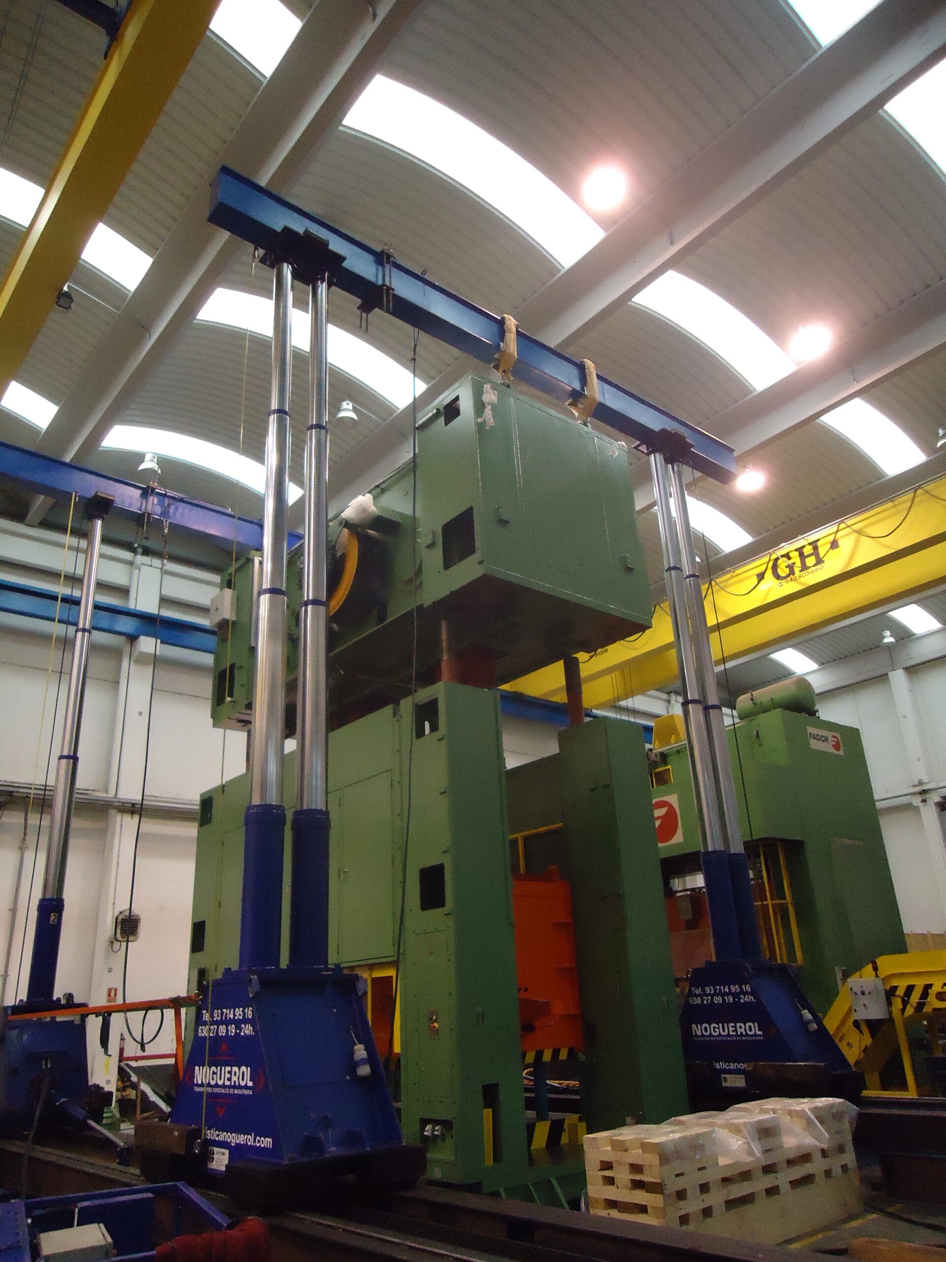 portico hidraulico portico hidráulico